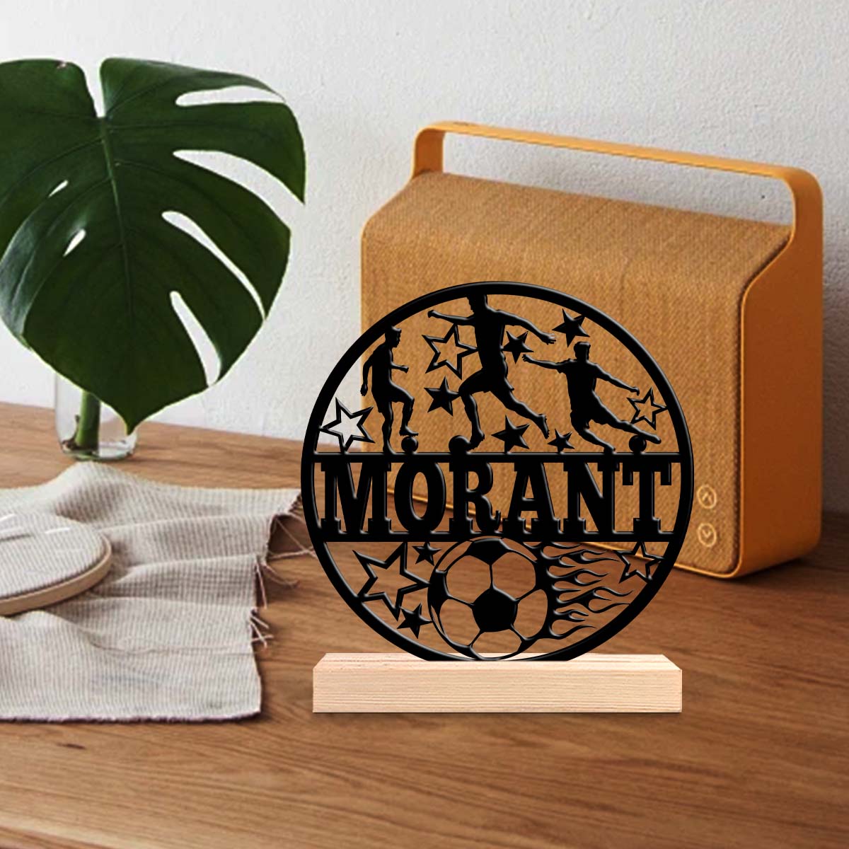 Home Decor For Wedding - 1pc Unique Personalized Metal Statue Ornaments