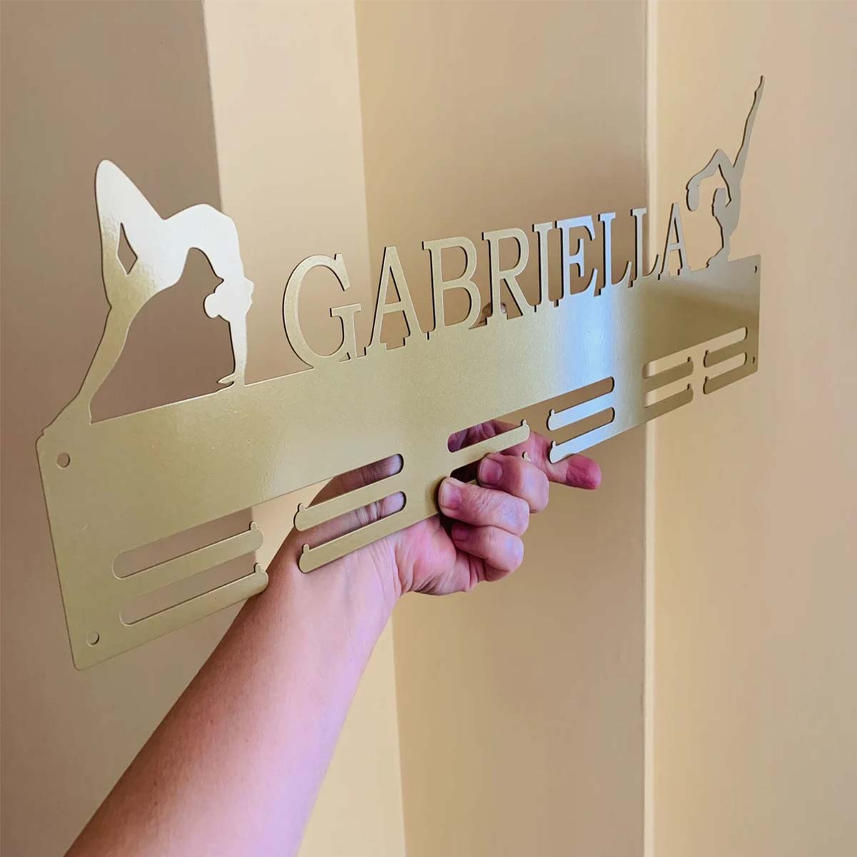 Custom Marathon Sports Metal M - Home Decor For Wedding 评论和价格